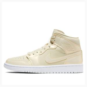 Air Jordan 1 Dama Nike Mid-High SE Goose Feather Ghete Baschet Galbeni | JD-324IL